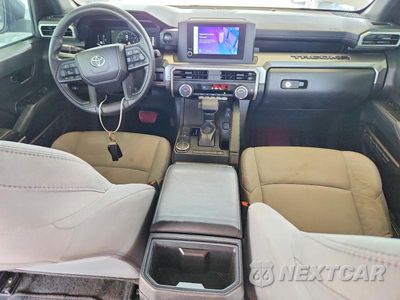 Zdjęcie 8 z 12 samochodu: 2024 TOYOTA TACOMA SR5 VIN:3TMKB5FN7RM024003 - miniatura