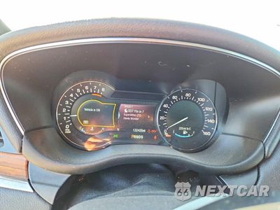 Zdjęcie 9 z 12 samochodu: 2017 LINCOLN MKC RESERVE VIN:5LMCJ3D96HUL27763 - miniatura