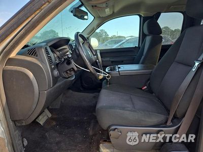 Zdjęcie 7 z 12 samochodu: 2013 CHEVROLET SILVERADO K1500 LT VIN:1GCRKSE72DZ247394 - miniatura