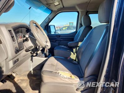 Zdjęcie 7 z 12 samochodu: 2016 NISSAN NV 3500 HD S VIN:5BZBF0AA0GN851355 - miniatura