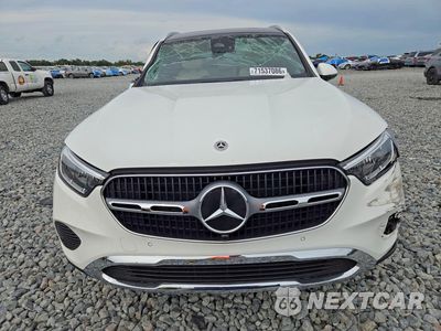 Piąte zdjęcie samochodu w środku: 2025 MERCEDES-BENZ GLC 350E VIN:W1NKM5GB4SF296182 - miniatura
