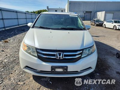 Piąte zdjęcie samochodu w środku: 2014 HONDA ODYSSEY EXL VIN:5FNRL5H65EB060708 - miniatura