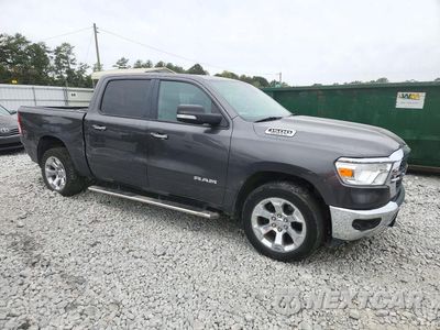 Czwarte zdjęcie samochodu z boku: 2020 RAM 1500 BIG HORN/LONE STAR VIN:1C6RREFT5LN361413 - miniatura
