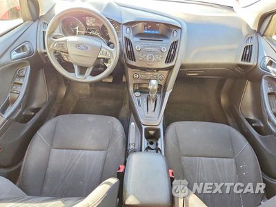 Zdjęcie 8 z 12 samochodu: 2016 FORD FOCUS SE VIN:1FADP3F29GL293709 - miniatura
