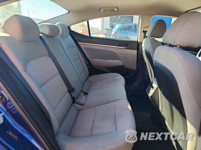 Zdjęcie 10 z 12 samochodu: 2018 HYUNDAI ELANTRA SEL VIN:5NPD84LF2JH343026 - miniatura