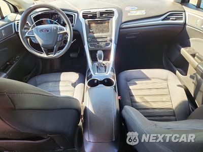 Zdjęcie 8 z 12 samochodu: 2016 FORD FUSION SE VIN:3FA6P0H78GR326099 - miniatura