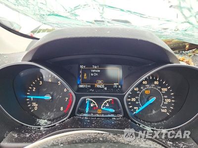 Zdjęcie 9 z 13 samochodu: 2019 FORD ESCAPE SE VIN:1FMCU9GD9KUB91438 - miniatura