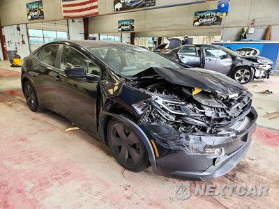 Czwarte zdjęcie samochodu z boku: 2025 TOYOTA PRIUS LE VIN:JTDACAAU5S3057511 - miniatura