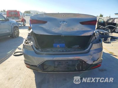Zdjęcie 6 z 12 samochodu: 2020 HYUNDAI ELANTRA SEL VIN:KMHD84LF1LU105947 - miniatura
