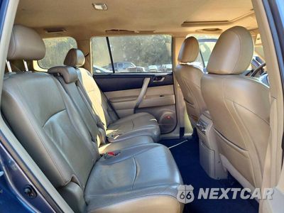 Zdjęcie 11 z 13 samochodu: 2011 TOYOTA HIGHLANDER SE VIN:5TDZK3EH8BS034267 - miniatura