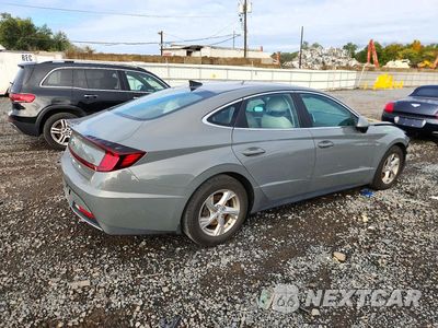 Trzecie zdjęcie samochodu z tyłu: 2021 HYUNDAI SONATA SE VIN:5NPEG4JA9MH082884 - miniatura