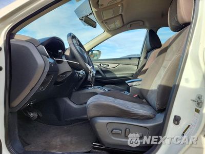 Zdjęcie 7 z 13 samochodu: 2016 NISSAN ROGUE SV VIN:KNMAT2MV7GP629091 - miniatura