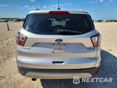 Zdjęcie 6 z 13 samochodu: 2017 FORD ESCAPE TITANIUM VIN:1FMCU9J92HUA95938 - miniatura