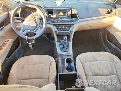 Zdjęcie 8 z 13 samochodu: 2017 HYUNDAI ELANTRA SE VIN:5NPD74LF9HH153916 - miniatura