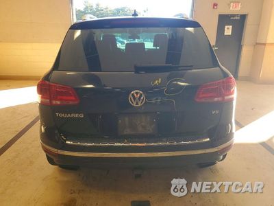 Zdjęcie 6 z 13 samochodu: 2016 VOLKSWAGEN TOUAREG SPORT VIN:WVGEF9BPXGD008141 - miniatura