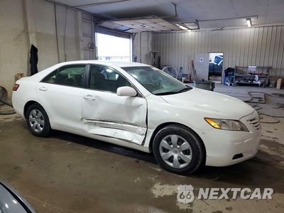 Czwarte zdjęcie samochodu z boku: 2007 TOYOTA CAMRY LE VIN:4T1BE46KX7U724304 - miniatura