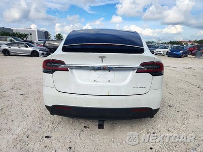 Zdjęcie 6 z 14 samochodu: 2020 TESLA MODEL X VIN:5YJXCAE29LF281159 - miniatura