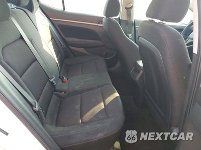 Zdjęcie 10 z 12 samochodu: 2018 HYUNDAI ELANTRA SEL VIN:5NPD84LF4JH238763 - miniatura