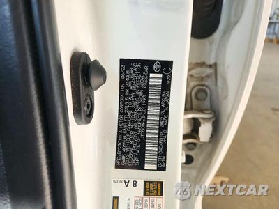 Zdjęcie 12 z 12 samochodu: 2023 TOYOTA COROLLA HYBRID LE VIN:JTDBCMFE3PJ011993 - miniatura