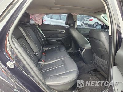 Zdjęcie 10 z 12 samochodu: 2025 HYUNDAI SONATA HYBRID LIMITED VIN:KMHL54JJ7SA127978 - miniatura