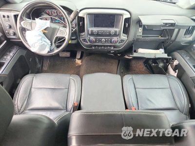 Zdjęcie 8 z 12 samochodu: 2018 CHEVROLET SILVERADO K1500 LT VIN:3GCUKREC5JG202817 - miniatura