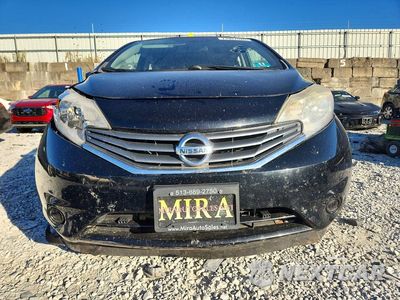 Piąte zdjęcie samochodu w środku: 2016 NISSAN VERSA NOTE SV VIN:3N1CE2CP1GL369985 - miniatura
