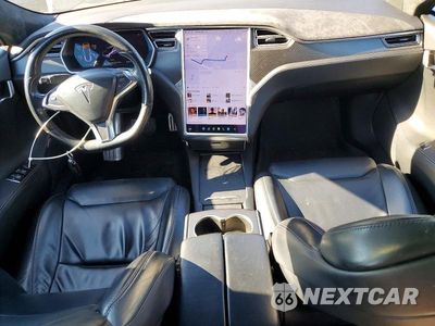 Zdjęcie 8 z 12 samochodu: 2017 TESLA MODEL S VIN:5YJSA1E22HF187325 - miniatura