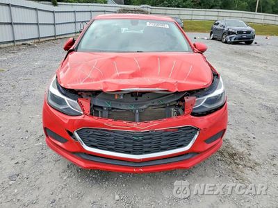 Piąte zdjęcie samochodu w środku: 2018 CHEVROLET CRUZE LT VIN:3G1BE6SM6JS583643 - miniatura