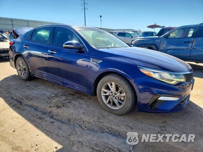 Czwarte zdjęcie samochodu z boku: 2020 KIA OPTIMA LX VIN:5XXGT4L34LG397735 - miniatura