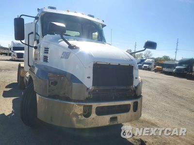 Czwarte zdjęcie samochodu z boku: 2020 MACK ANTHEM SEMI TRUCK VIN:1M1AN3GY4LM016122 - miniatura