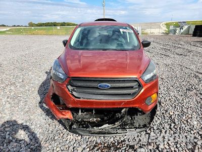 Piąte zdjęcie samochodu w środku: 2019 FORD ESCAPE S VIN:1FMCU0F75KUA96009 - miniatura