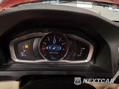 Zdjęcie 9 z 12 samochodu: 2014 VOLVO S60 T5 VIN:YV1612FH3E2296685 - miniatura