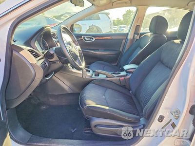 Zdjęcie 7 z 12 samochodu: 2019 NISSAN SENTRA SV VIN:3N1AB7AP1KY333340 - miniatura