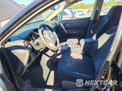 Zdjęcie 7 z 13 samochodu: 2010 NISSAN ROGUE S VIN:JN8AS5MV1AW607979 - miniatura