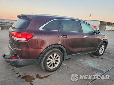 Trzecie zdjęcie samochodu z tyłu: 2016 KIA SORENTO LX VIN:5XYPG4A37GG060162 - miniatura
