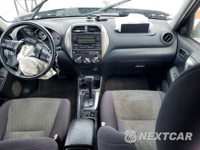 Zdjęcie 8 z 13 samochodu: 2005 TOYOTA RAV4 VIN:JTEGD20V950069217 - miniatura