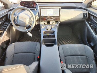 Zdjęcie 8 z 13 samochodu: 2025 TOYOTA BZ4X XLE VIN:JTMAAAAA1SA070067 - miniatura