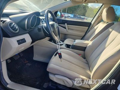 Zdjęcie 7 z 13 samochodu: 2010 MAZDA CX-7 VIN:JM3ER2WM5A0349780 - miniatura