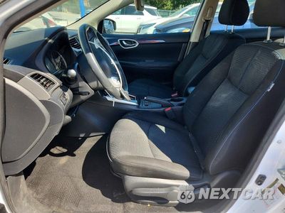 Zdjęcie 7 z 12 samochodu: 2018 NISSAN SENTRA SR VIN:3N1AB7AP9JY304814 - miniatura