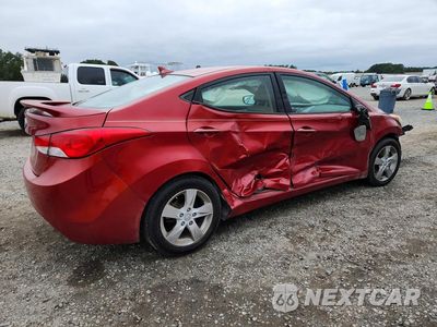 Trzecie zdjęcie samochodu z tyłu: 2013 HYUNDAI ELANTRA GLS VIN:KMHDH4AE8DU739476 - miniatura