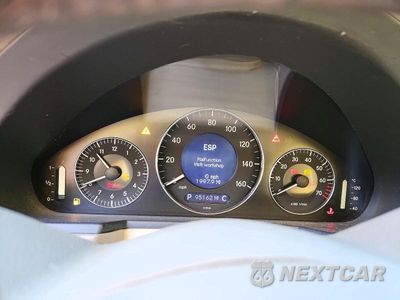 Zdjęcie 9 z 12 samochodu: 2006 MERCEDES-BENZ E 350 4MATIC VIN:WDBUF87J36X202049 - miniatura