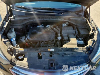 Zdjęcie 12 z 13 samochodu: 2017 HYUNDAI SANTA FE SPORT 2.0T ULTIMATE VIN:5XYZWDLA3HG395024 - miniatura