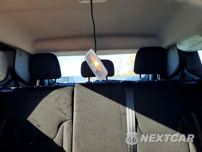 Zdjęcie 10 z 13 samochodu: 2023 JEEP RENEGADE ALTITUDE VIN:ZACNJDE1XPPP26025 - miniatura