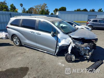 Czwarte zdjęcie samochodu z boku: 2021 TOYOTA SIENNA LIMITED 7-PASSENGER VIN:5TDZRKECXMS016057 - miniatura