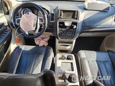 Zdjęcie 8 z 14 samochodu: 2015 CHRYSLER TOWN & COUNTRY TOURING L VIN:2C4RC1CG6FR525902 - miniatura