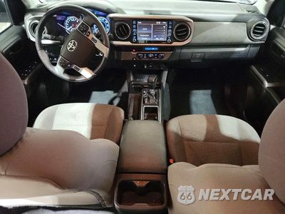 Zdjęcie 8 z 12 samochodu: 2021 TOYOTA TACOMA SR5 V6 VIN:5TFAZ5CN8MX116641 - miniatura