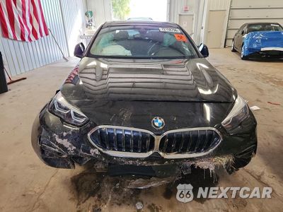 Piąte zdjęcie samochodu w środku: 2023 BMW 228XI VIN:WBA73AK03P7M68179 - miniatura