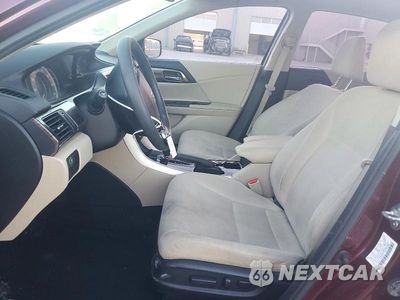 Zdjęcie 7 z 12 samochodu: 2016 HONDA ACCORD EX VIN:1HGCR2F75GA062373 - miniatura