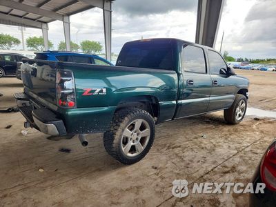 Trzecie zdjęcie samochodu z tyłu: 2007 CHEVROLET SILVERADO C1500 CLASSIC CREW CAB VIN:2GCEC13V871142556 - miniatura