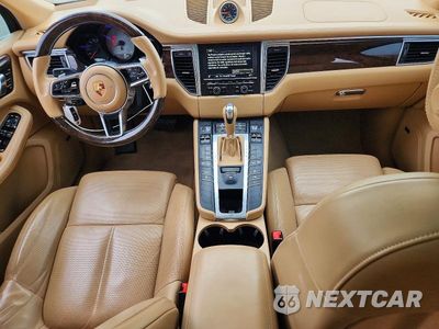 Zdjęcie 8 z 13 samochodu: 2015 PORSCHE MACAN S VIN:WP1AB2A59FLB67645 - miniatura